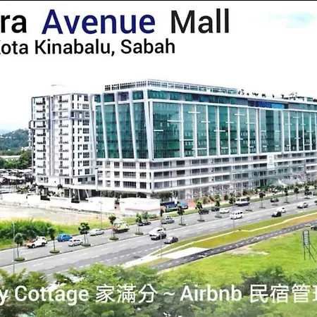 Sutera Avenue Skypool Apartment
